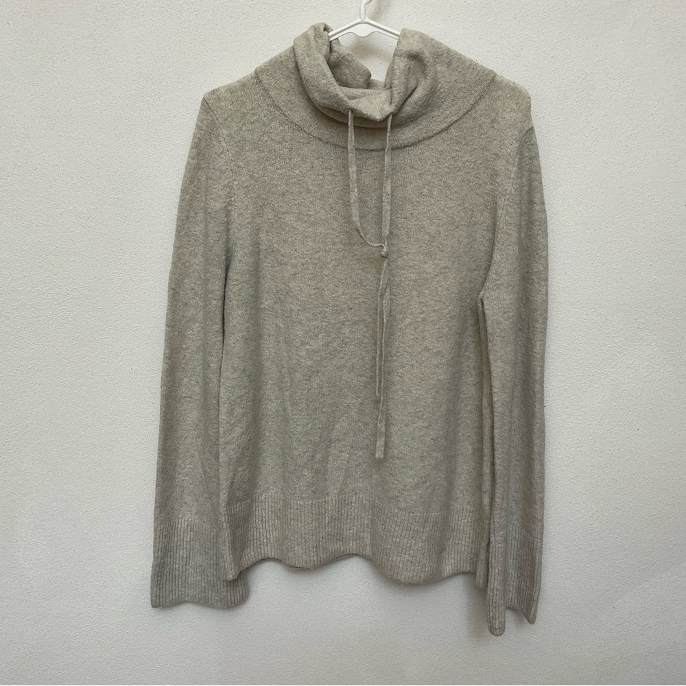 Loft Oatmeal Tan Cowl Neck Cinch Sweater Size Large Neutral Basic Winter